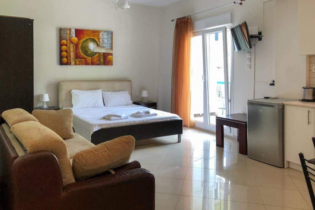 Cozy Studio Near The Beach 1Stfloor Nea Iraklitsa Esterno foto