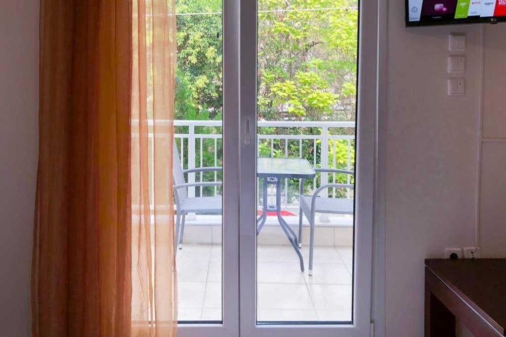 Cozy Studio Near The Beach 1Stfloor Nea Iraklitsa Esterno foto